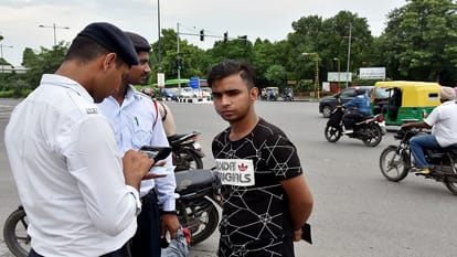 Plan ready to control pollution in Delhi: PUC will monitor third party, car-pooling app will reduce vehicle number. Third party PUC monitoring in Delhi car-pooling app to reduce traffic congestion